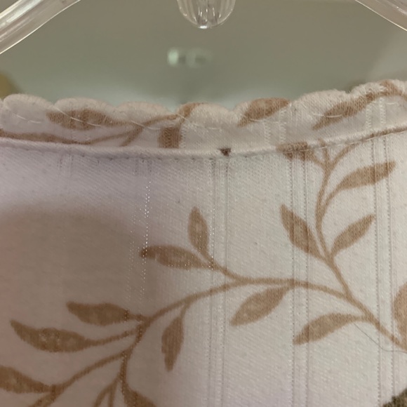 Patterned Tee - Picture 3 of 4